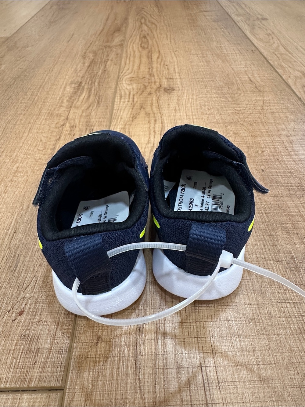 Nike Kids Navy Sneakers with Neon Yellow Logo - Picture 4 of 6